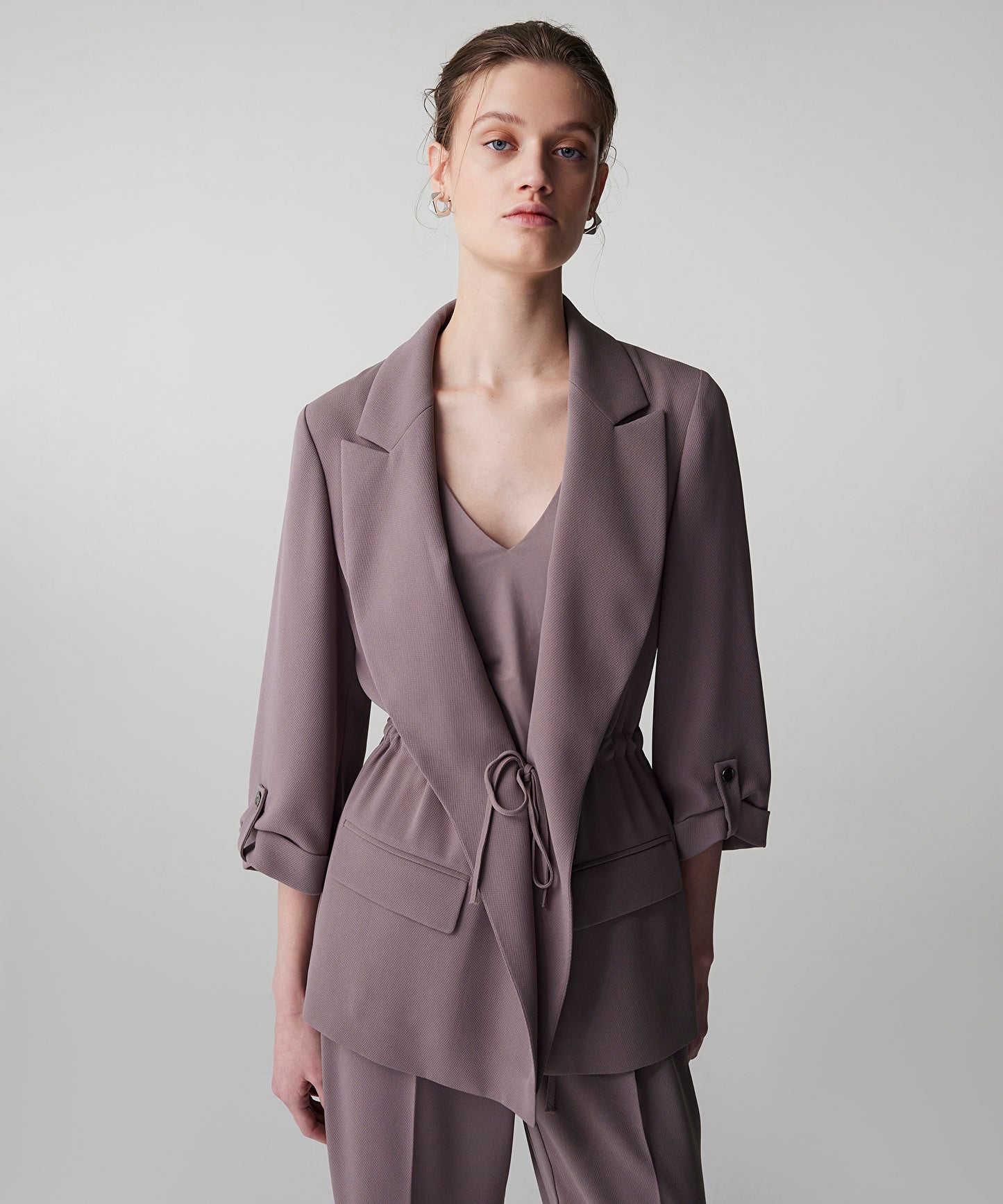 Belden Bağlamalı Blazer