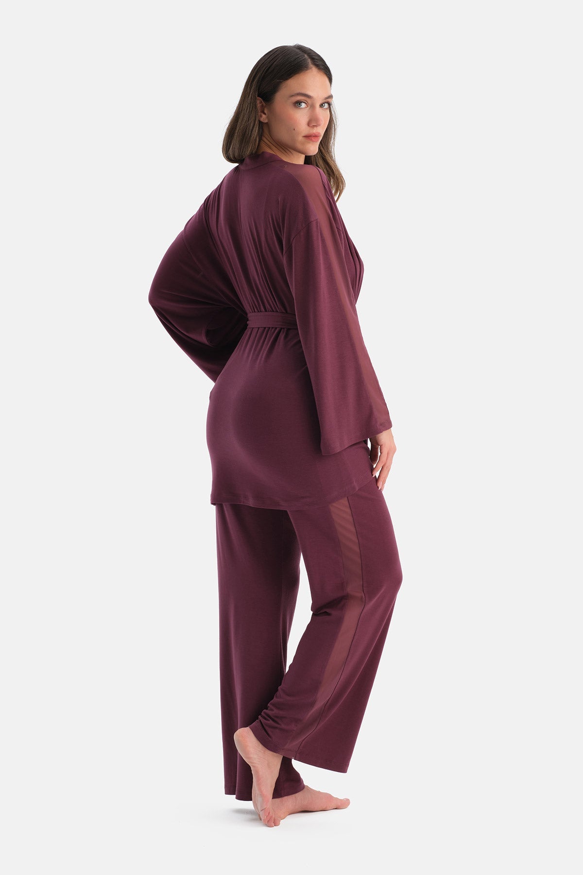 Bordo Yanı Tül Detaylı Basic Sabahlık