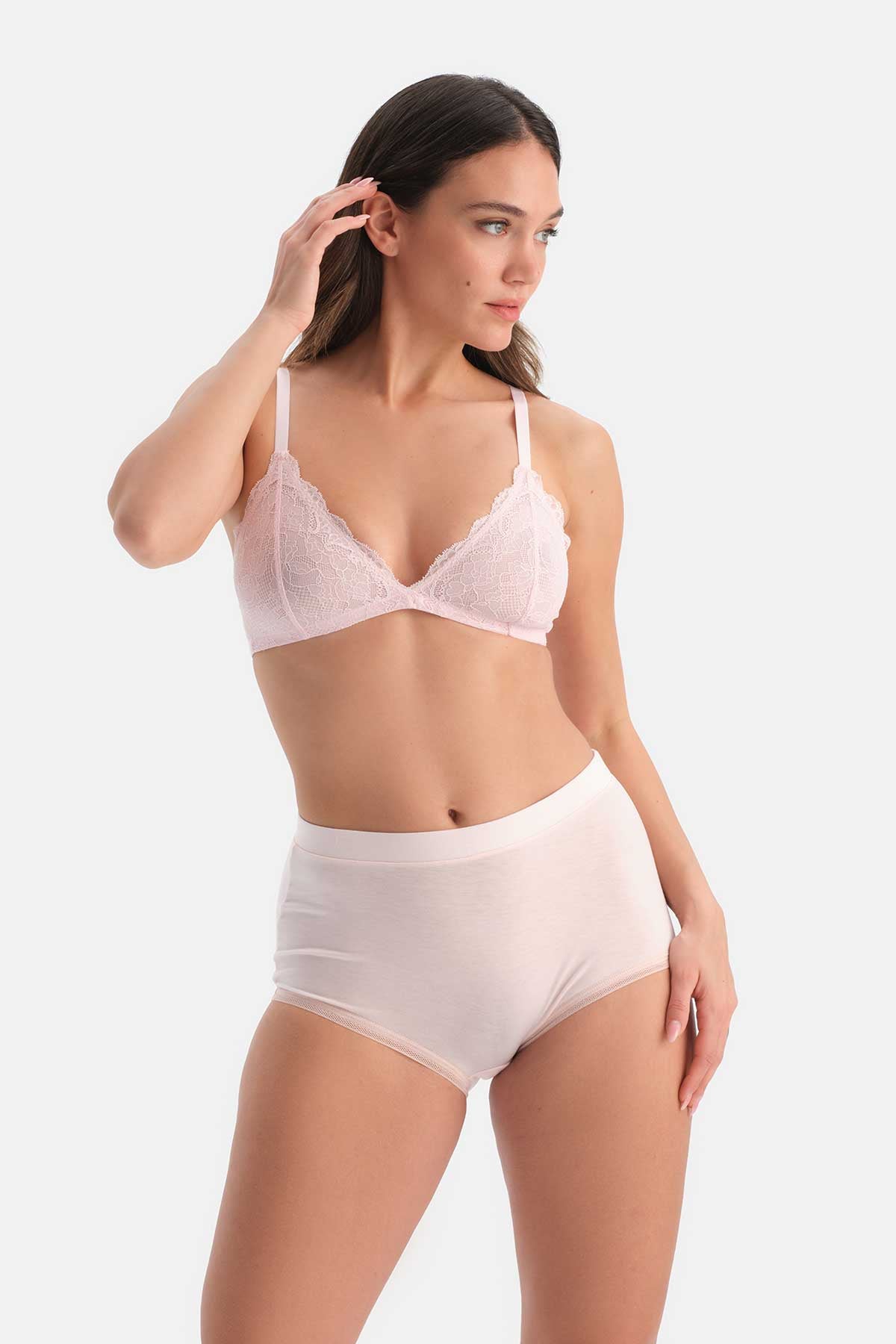 Pembe Dantel Detaylı Boyshort Külot