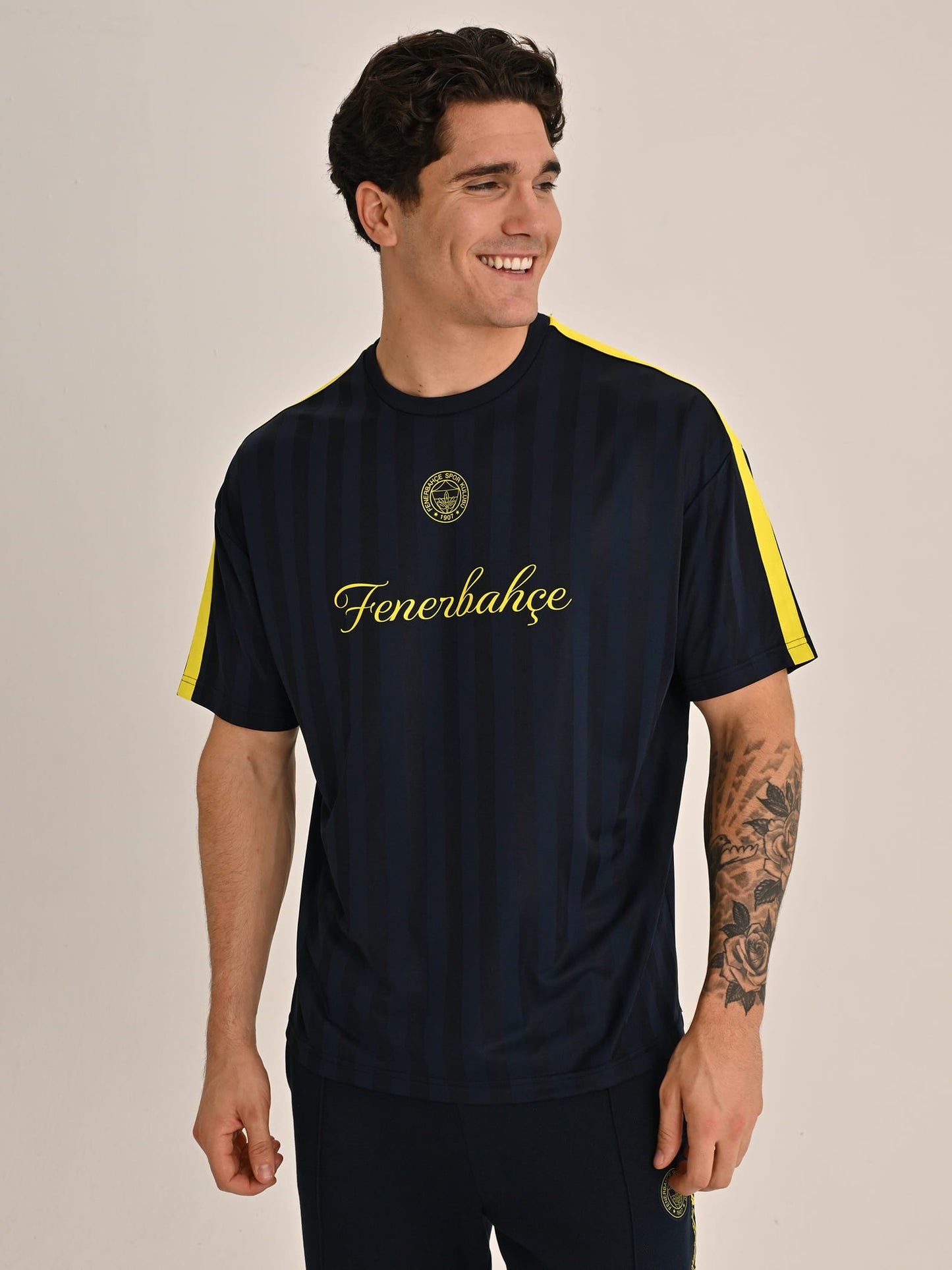 Fenerbahçe Lacivert Tribün Jakarlı Erkek Oversize Tshirt