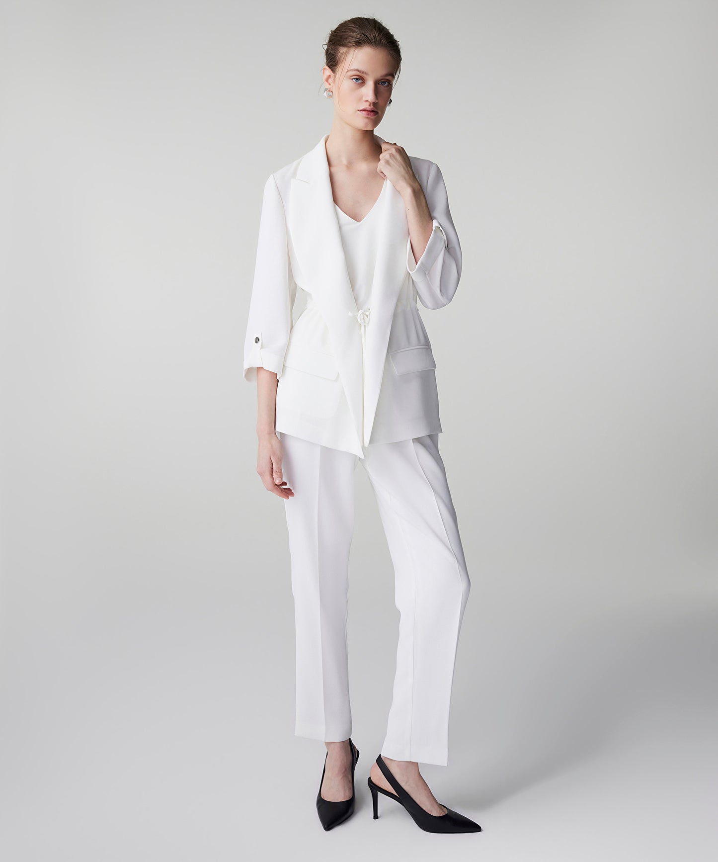 Belden Bağlamalı Blazer
