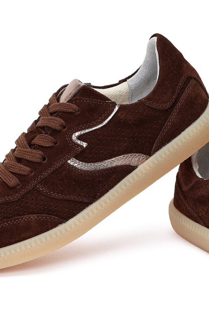 Kadın Kahverengi Bağcıklı Süet Deri Sneaker