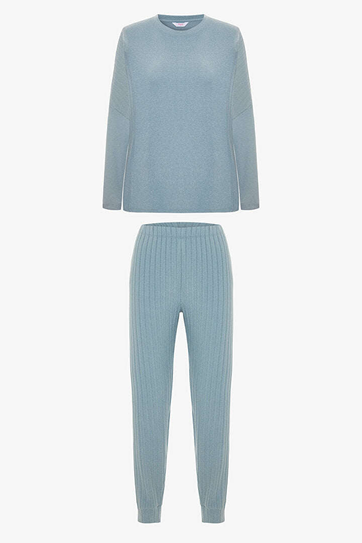 Gri Chill Time Kayık Yaka Termal Etkili Pijama Takımı