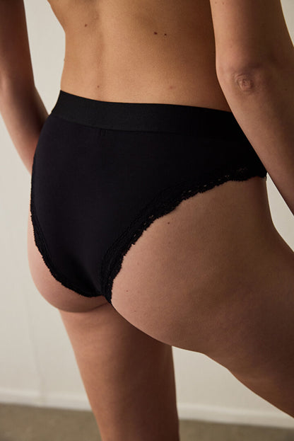Siyah Kromi Slip Külot