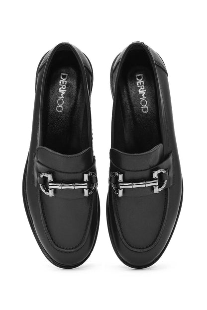 Kadın Siyah Tokalı Deri Loafer
