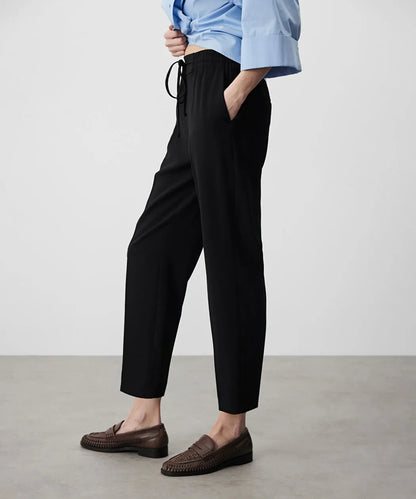 Belden Bağlamalı Carrot Fit Pantolon
