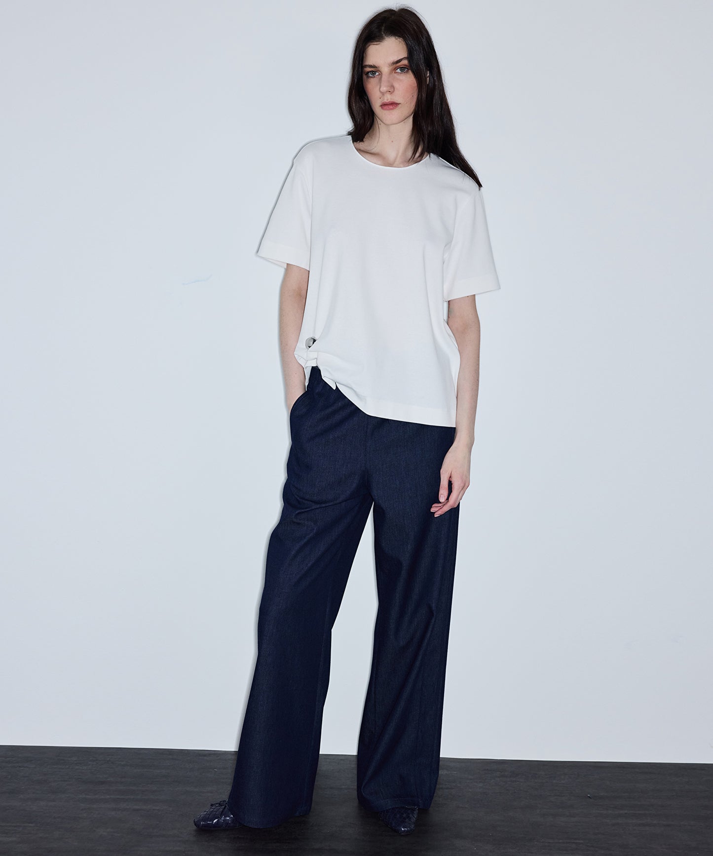 Metal Aksesuarlı Tişört