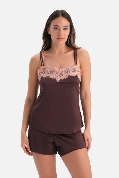 Kahverengi Yaka Dantel Detaylı Camisole Set