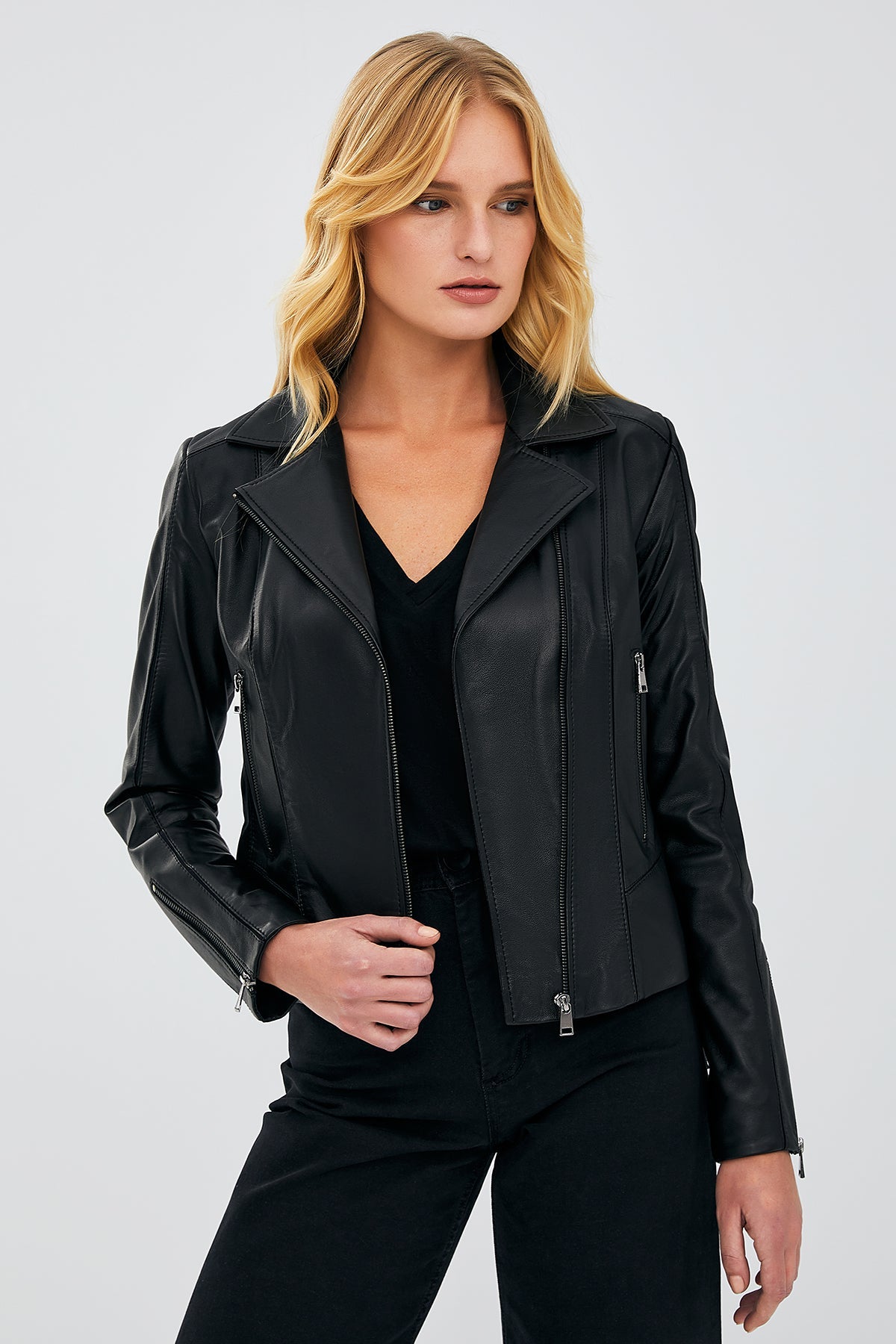Kiara Kadın Siyah Slim-fit Biker Deri Ceket