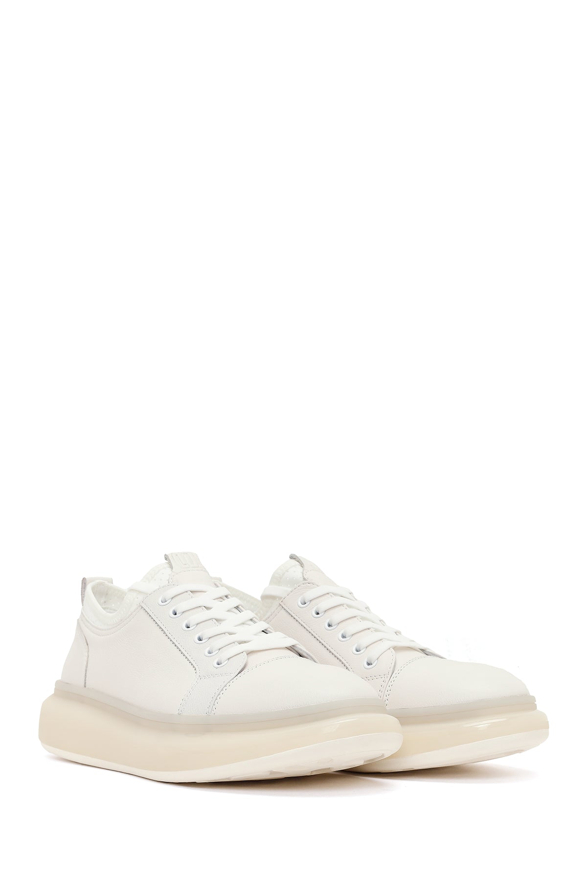 Erkek Beyaz Bağcıklı Kalın Tabanlı Deri Sneaker