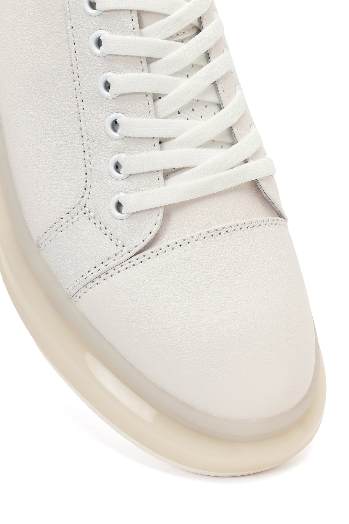 Erkek Beyaz Bağcıklı Kalın Tabanlı Deri Sneaker
