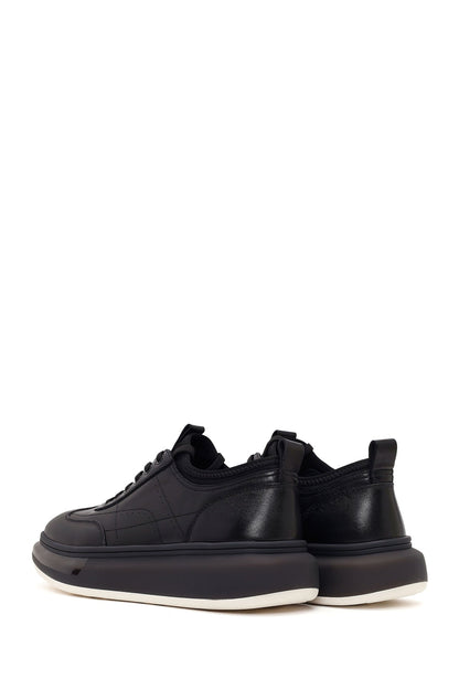 Erkek Siyah Bağcıklı Kalın Tabanlı Deri Sneaker