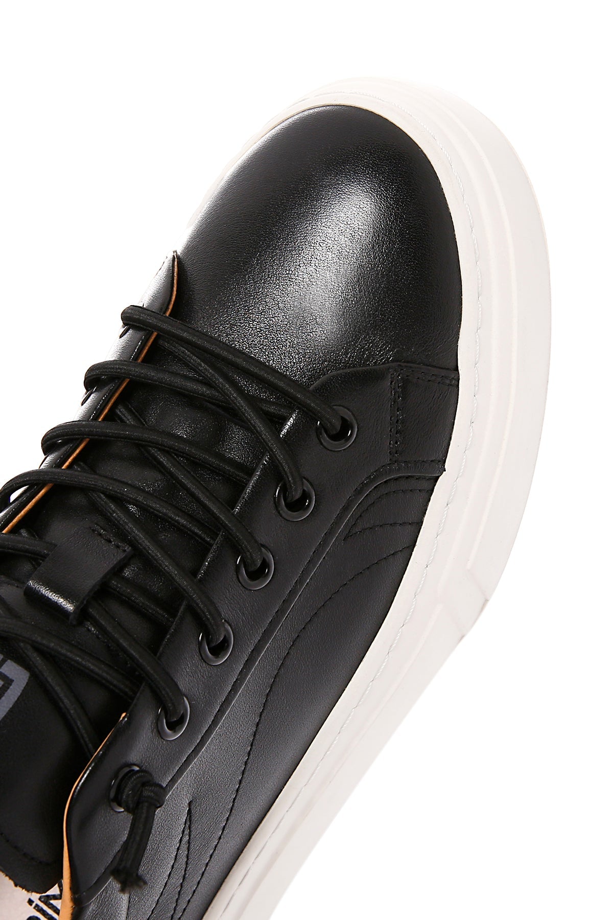 Erkek Siyah Bağcıklı Kalın Tabanlı Deri Sneaker