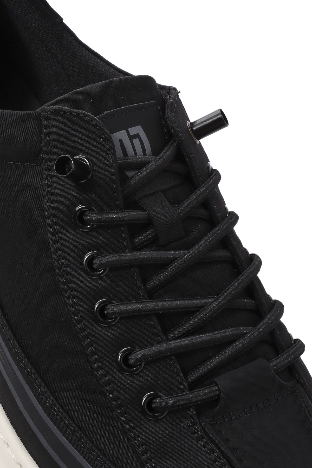 Erkek Siyah Bağcıklı Kalın Tabanlı Kumaş Sneaker