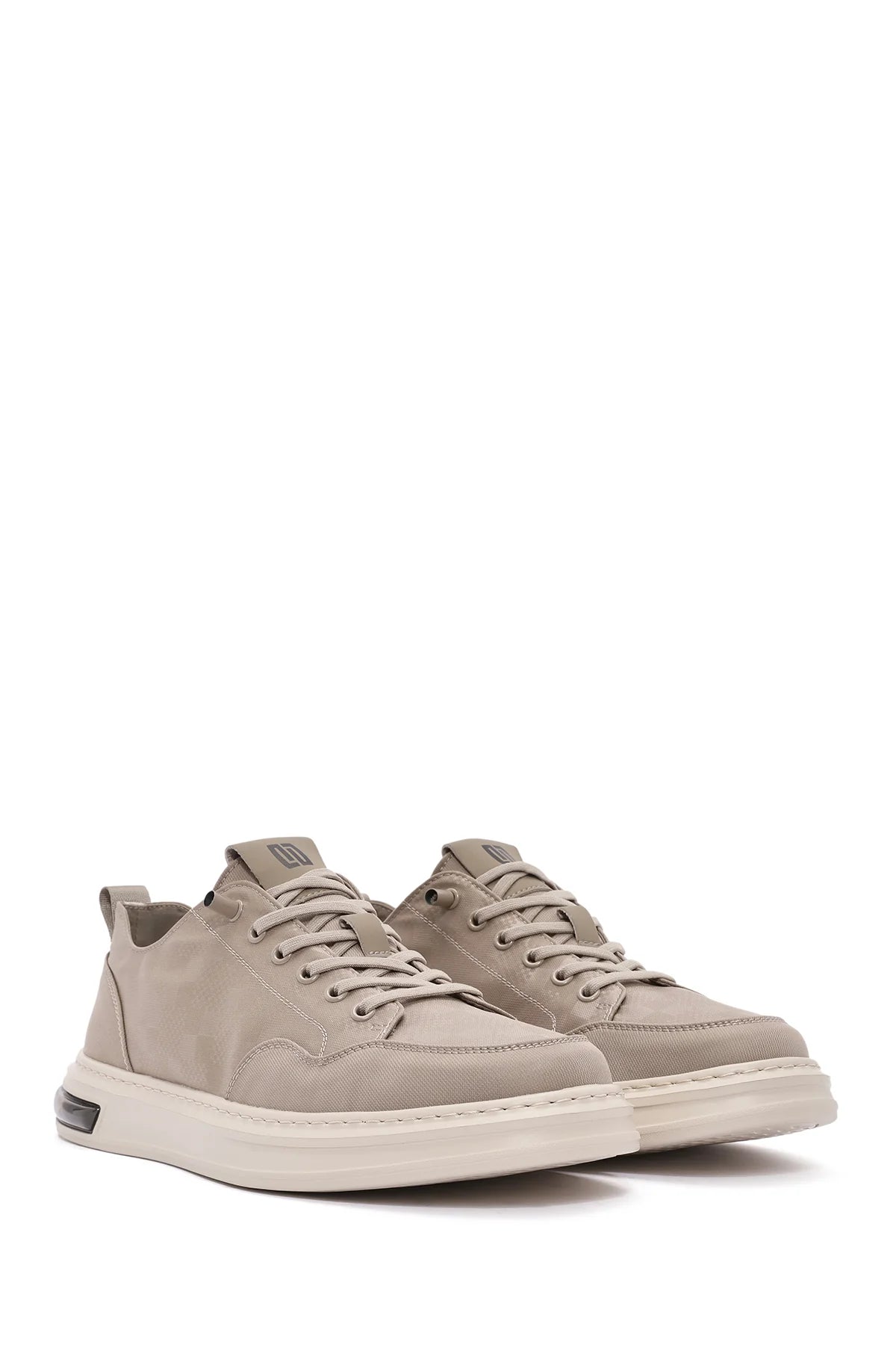 Erkek Bej Bağcıklı Kalın Tabanlı Desenli Kumaş Sneaker