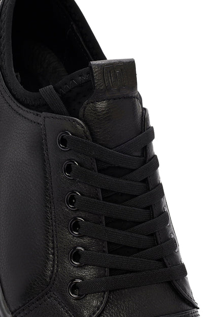 Erkek Siyah Bağcıklı Kalın Tabanlı Deri Sneaker