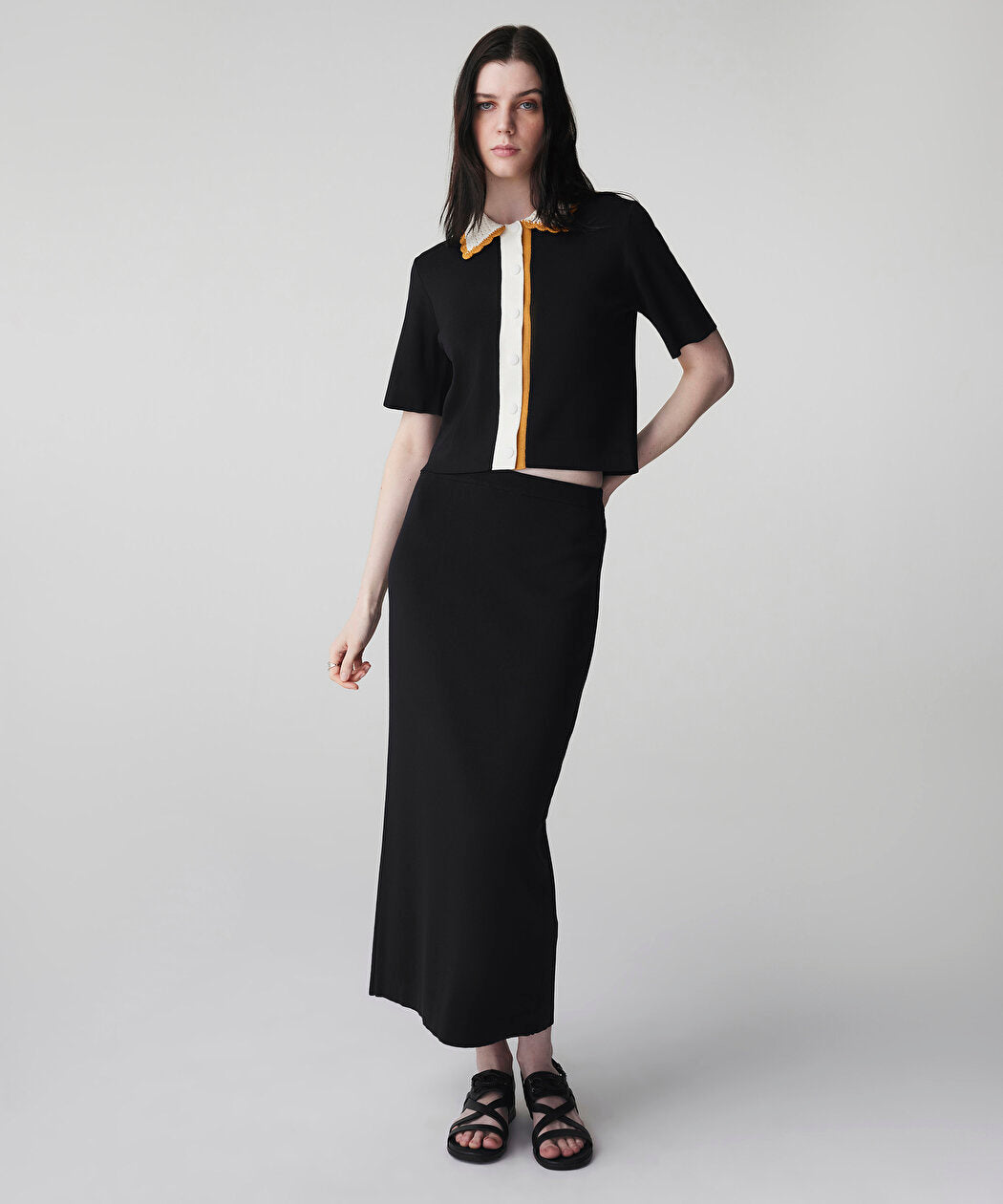 Siyah Kontrast Yaka Colorblock Triko Is1260050039001 | Ipekyol