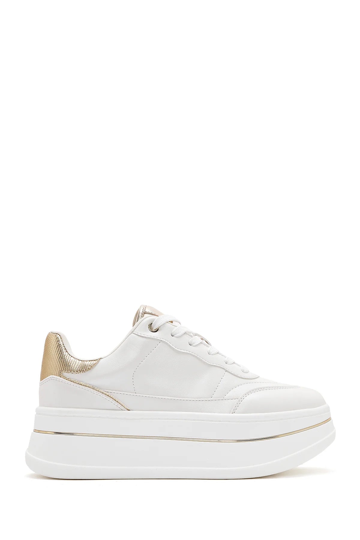 Kadın Beyaz Bağcıklı Kalın Tabanlı Sneaker