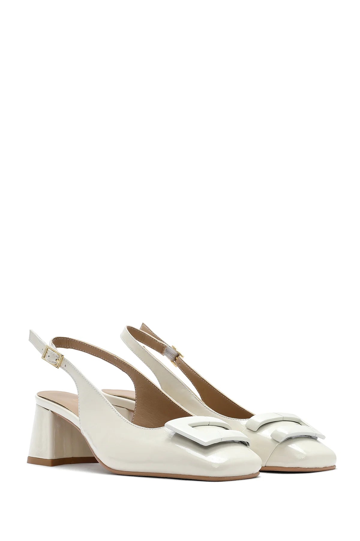 Kadın Bej Bilekten Tokalı Arkası Açık Kısa Kalın Topuklu Rugan Deri Ayakkabı