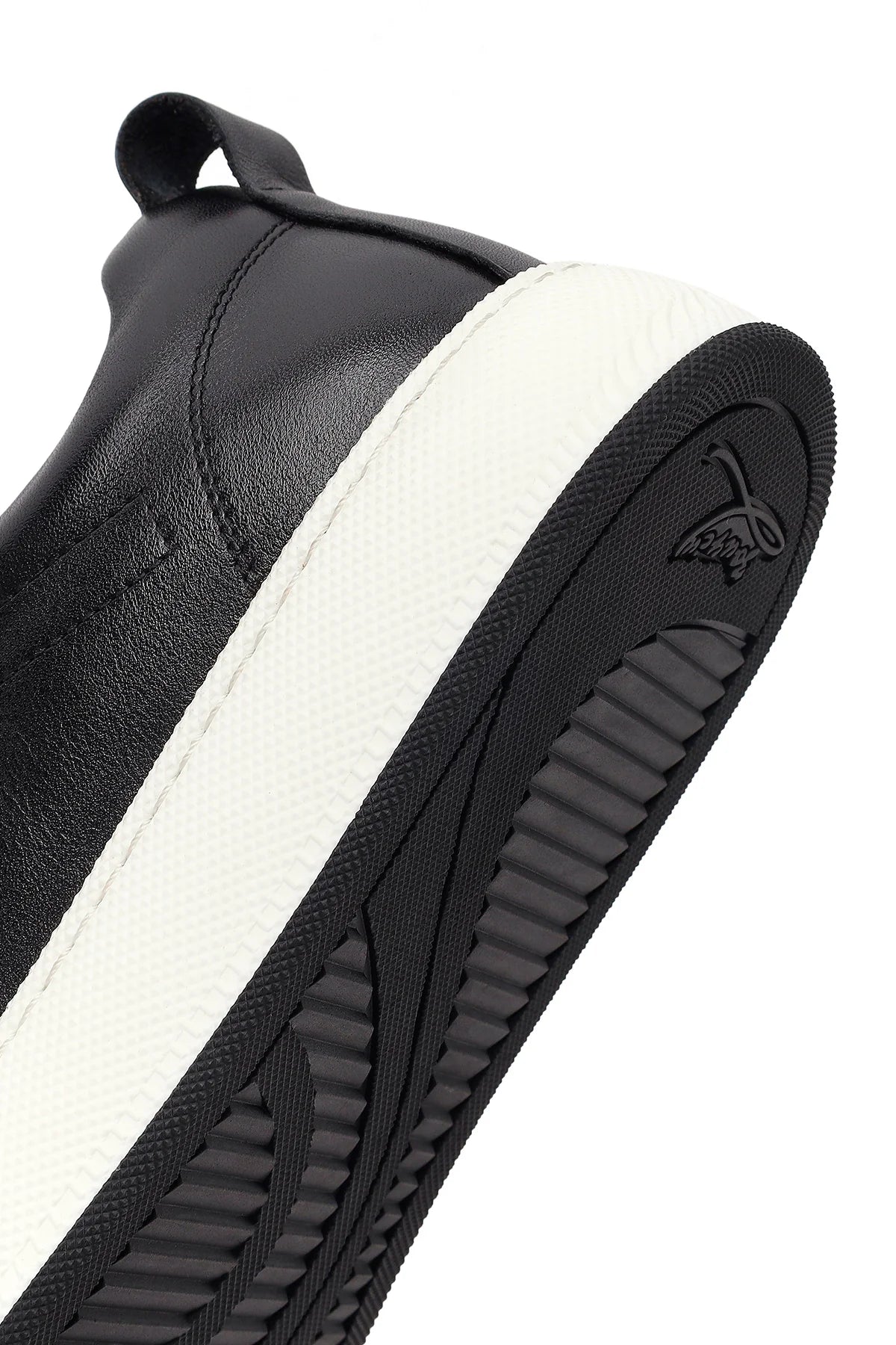 Erkek Siyah Bağcıklı Kalın Tabanlı Deri Sneaker