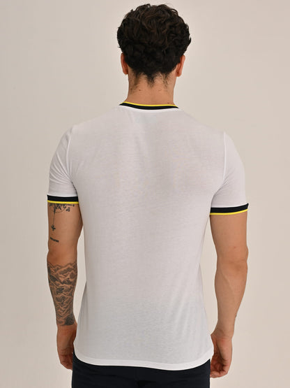 Fenerbahçe Beyaz Tribün Tek Renk Logolu Erkek Tshirt