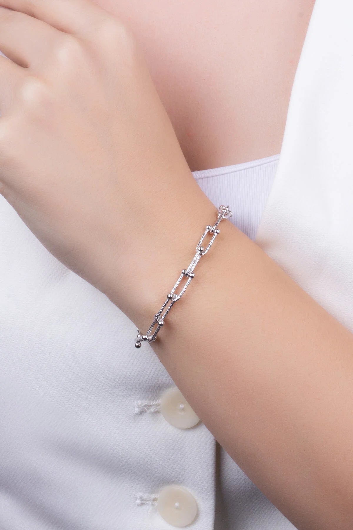 Zamansız Italyan 18 Ayar Beyaz Altın Kaplama 19 Cm Gümüş Ataş Zincir Bileklik 5213529999