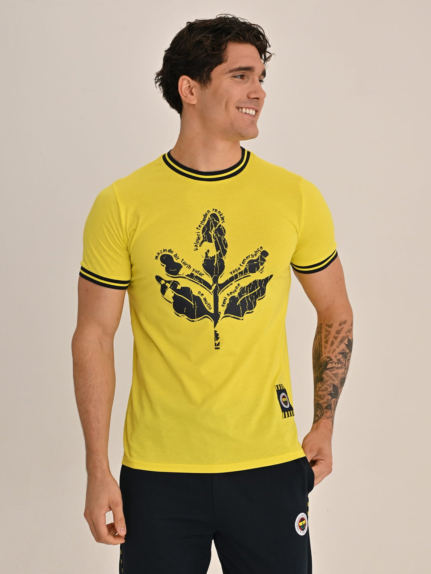 Fenerbahçe Sarı Tribün Tram Palamut Erkek Tshirt
