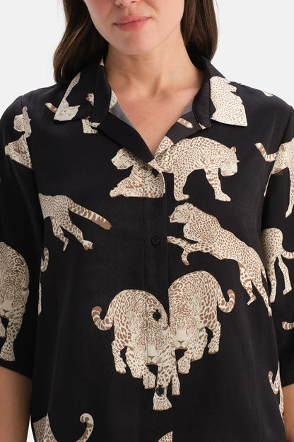 Siyah Leopar Desenli Saten Gömlek Pantolon Takım