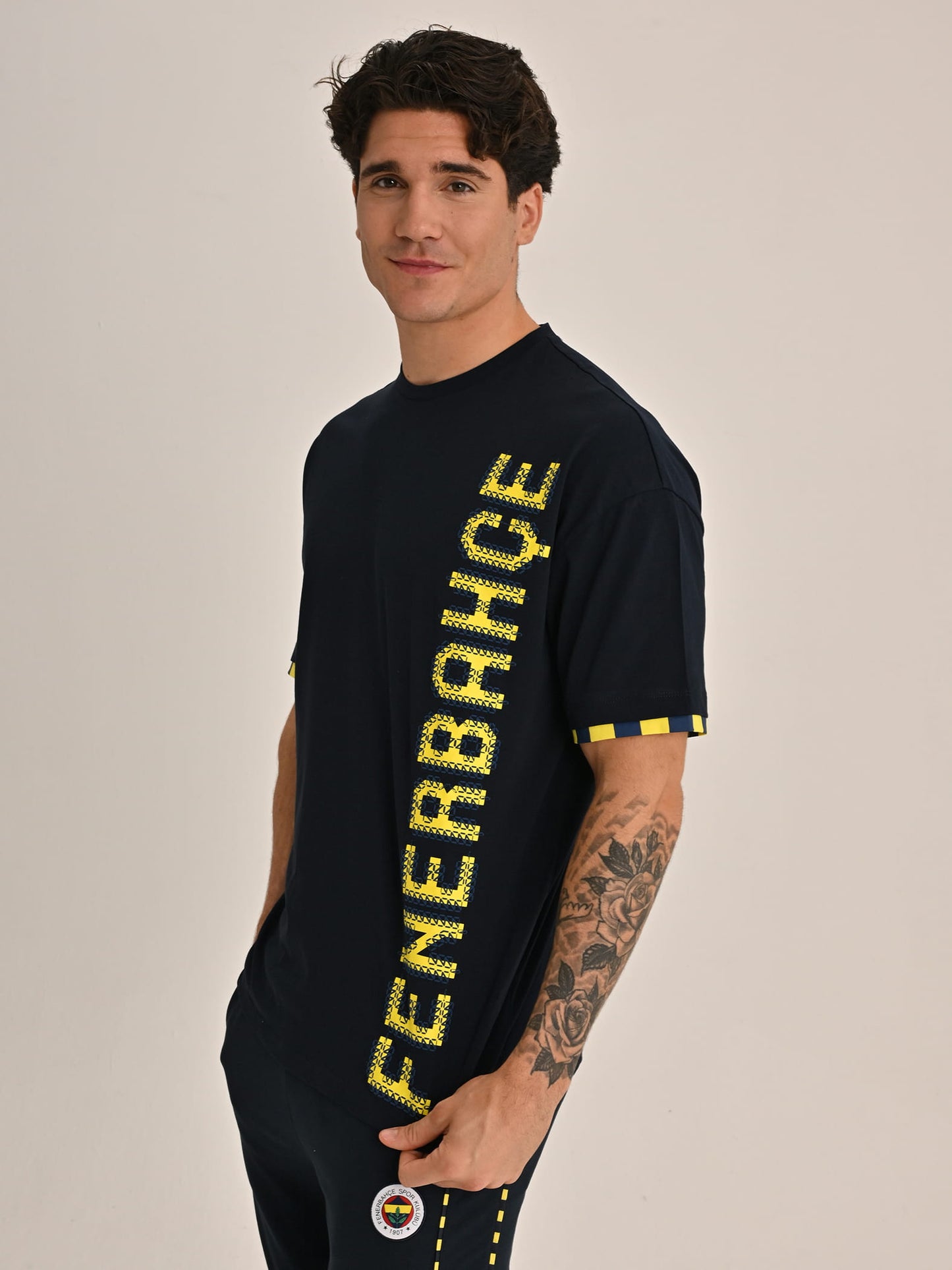 Fenerbahçe Lacivert Tribün Nakış Efektli Erkek Oversize Tshirt