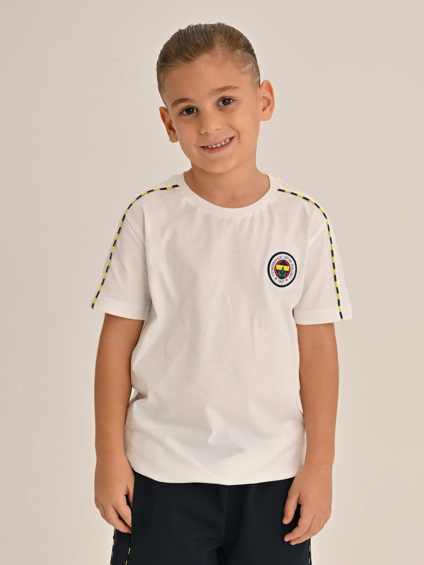 Fenerbahçe Beyaz Tribün Basic Çocuk Tshirt