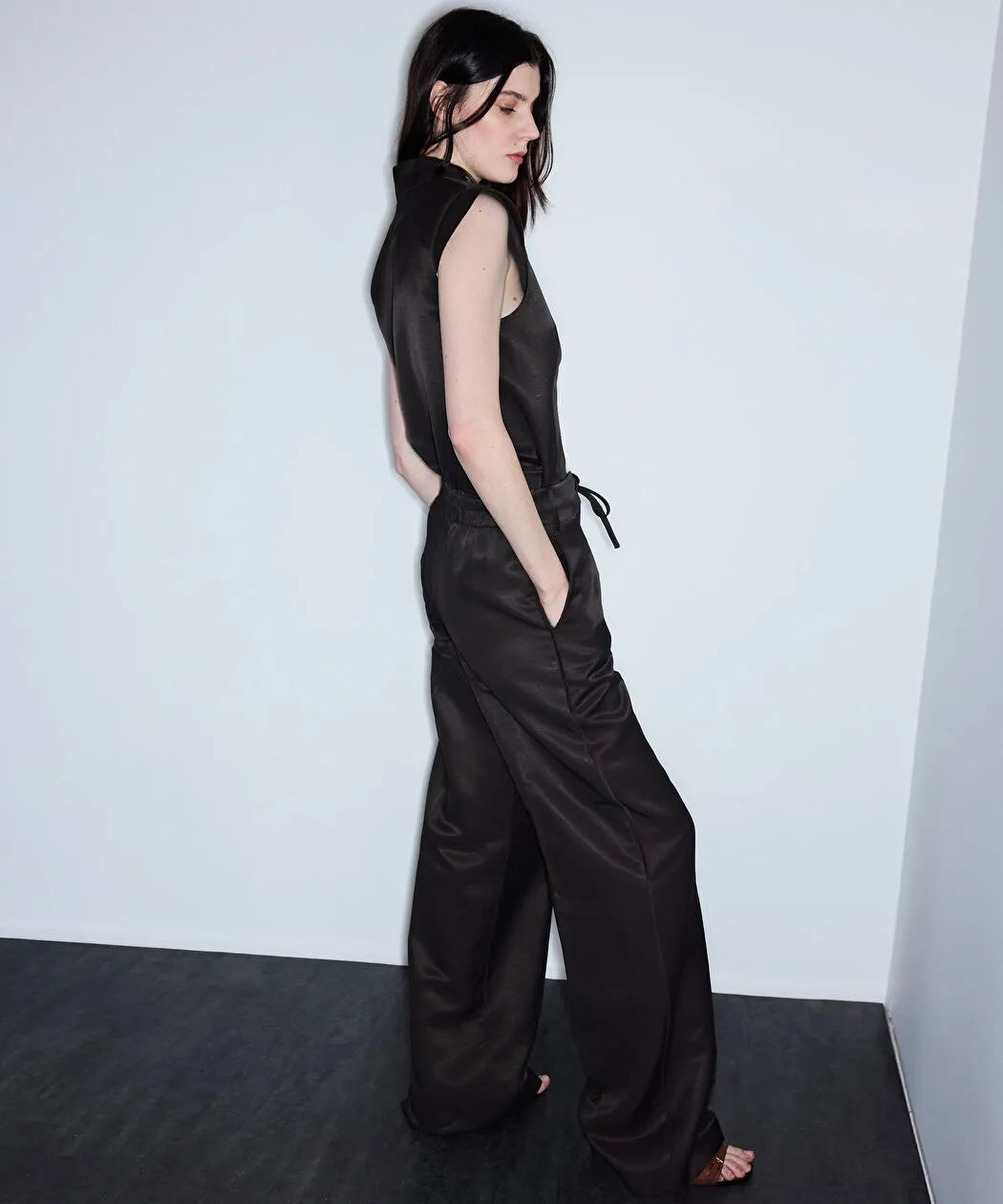 Kahverengi Belden Bağlamalı Wide Leg Pantolon Is1260003099074 | Ipekyol