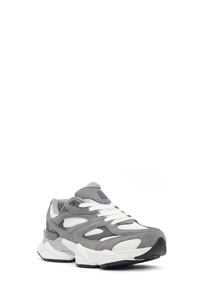 Erkek Gri Bağcıklı Kalın Tabanlı Deri Sneaker