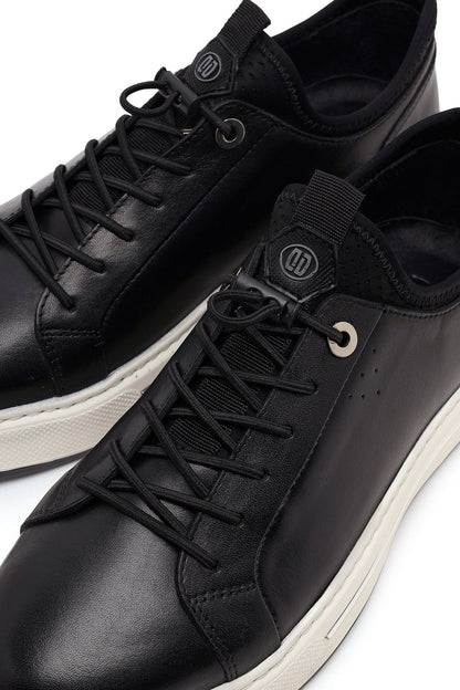Erkek Siyah Bağcıklı Kalın Tabanlı Deri Sneaker