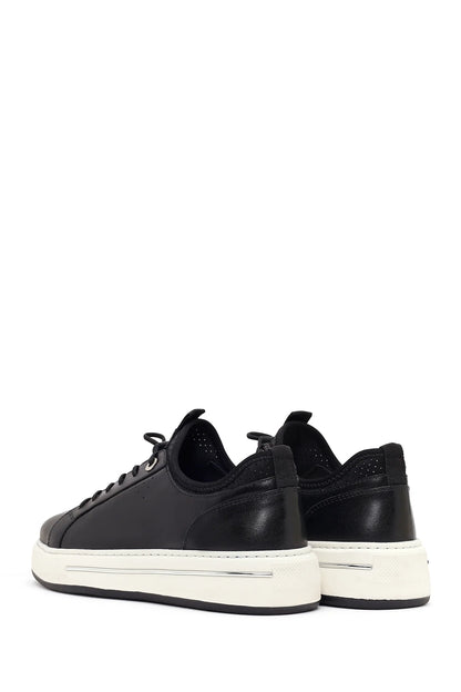 Erkek Siyah Bağcıklı Kalın Tabanlı Deri Sneaker