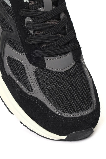 Erkek Siyah Kalın Tabanlı Bağcıklı Deri Sneaker