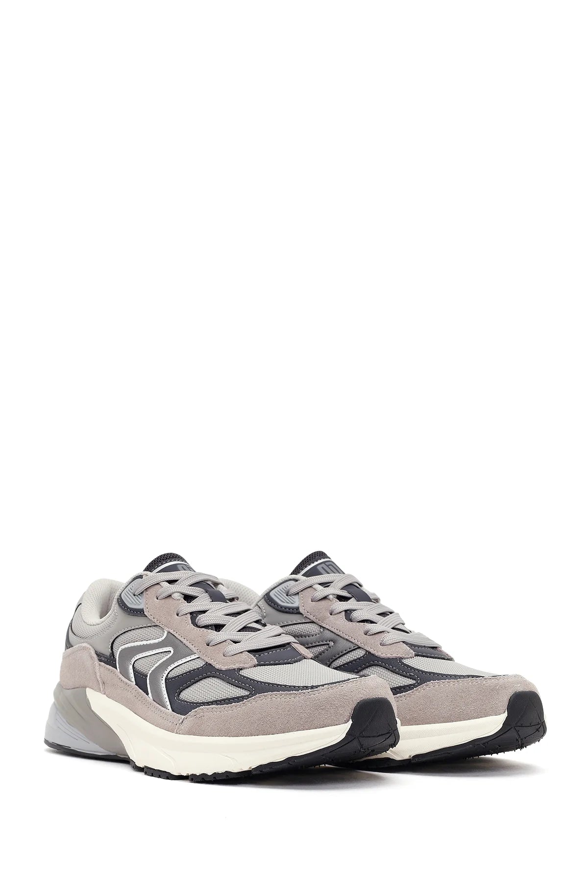 Erkek Gri Kalın Tabanlı Bağcıklı Deri Sneaker