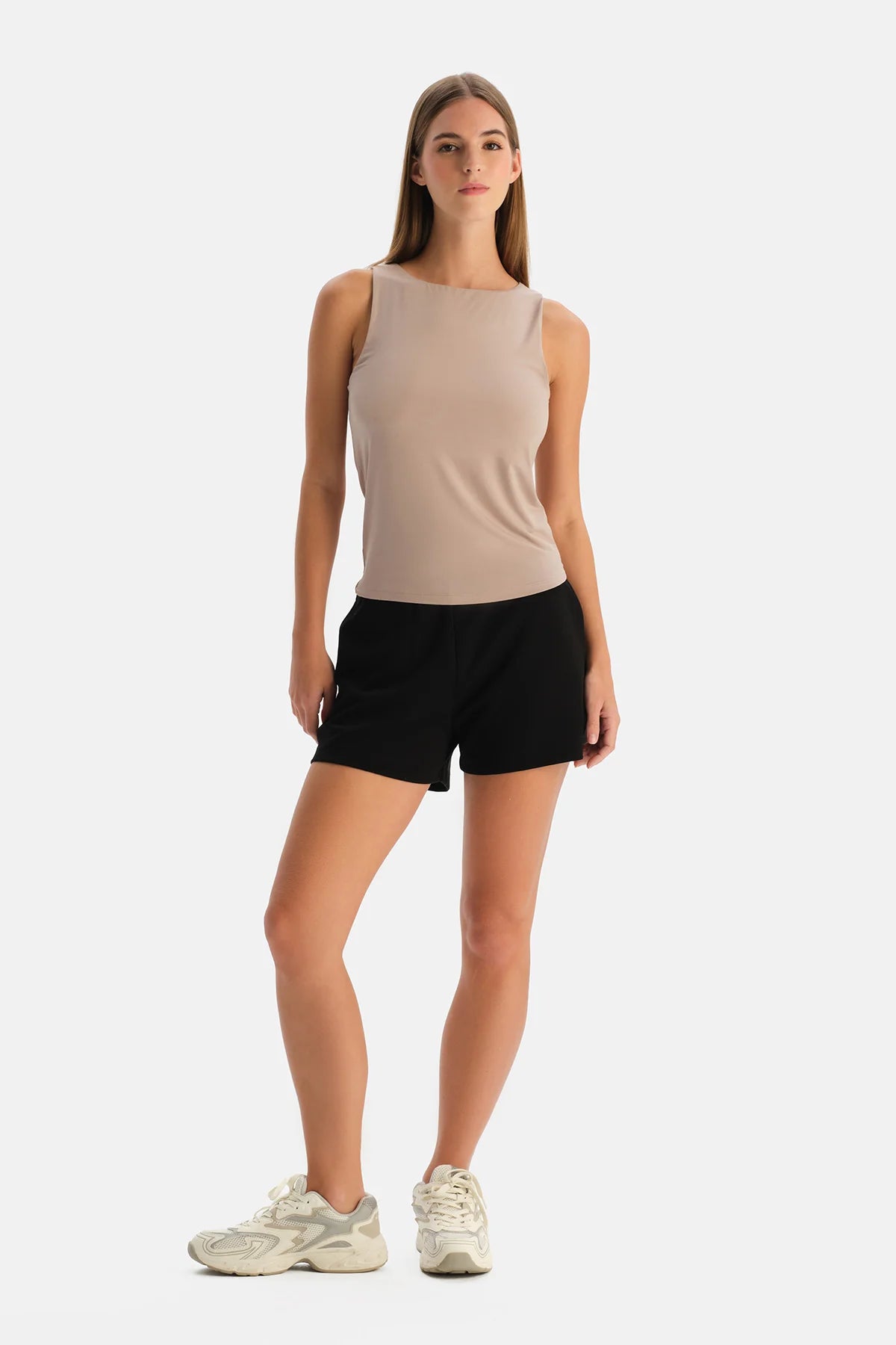 Rib Rayon Karişimli Cepli Şort