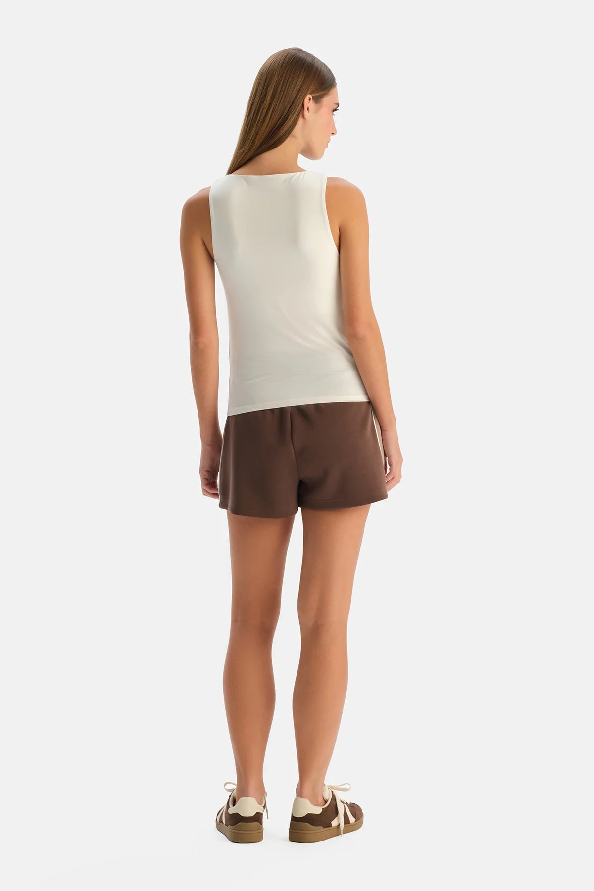 Halter Yaka Basic Modal Atlet