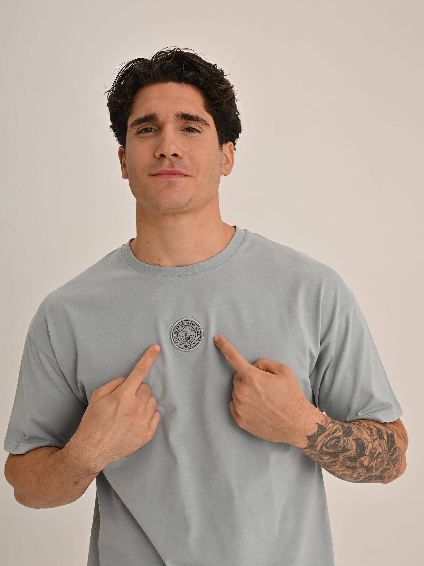 Fenerbahçe Gri Tribün Yazı Detaylı Erkek Oversize Tshirt