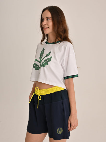 Fenerbahçe Beyaz Trend Yeşil Palamutlu Kadın Oversize Crop Tshirt