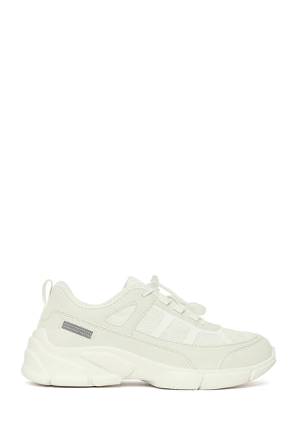 Kadın Beyaz Bağcıklı Kalın Tabanlı Sneaker