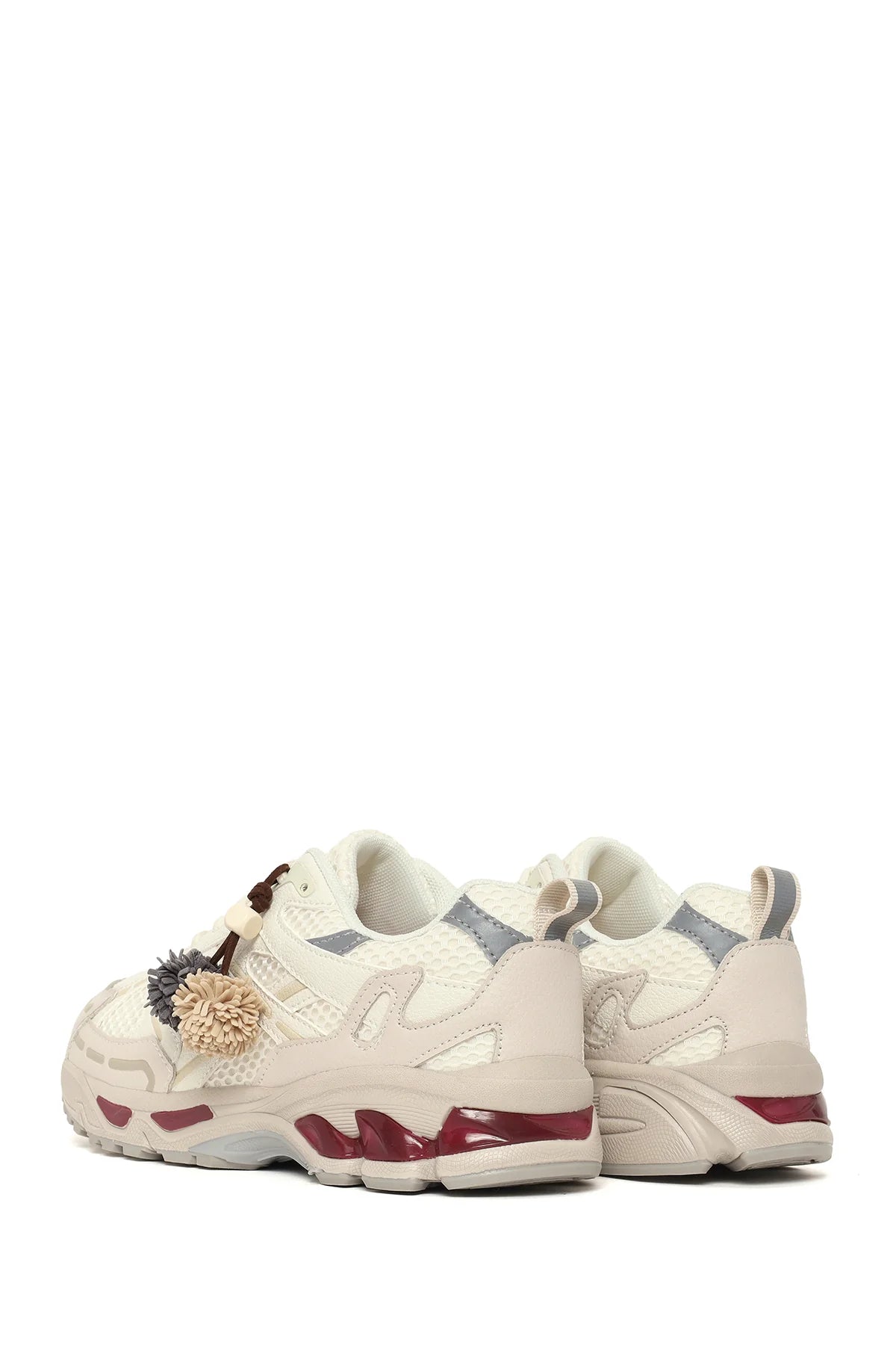Kadın Krem Bağcıklı Charmlı Kalın Tabanlı Sneaker