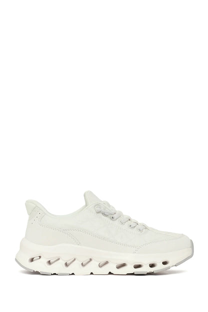 Kadın Beyaz Bağcıklı Kalın Tabanlı Sneaker