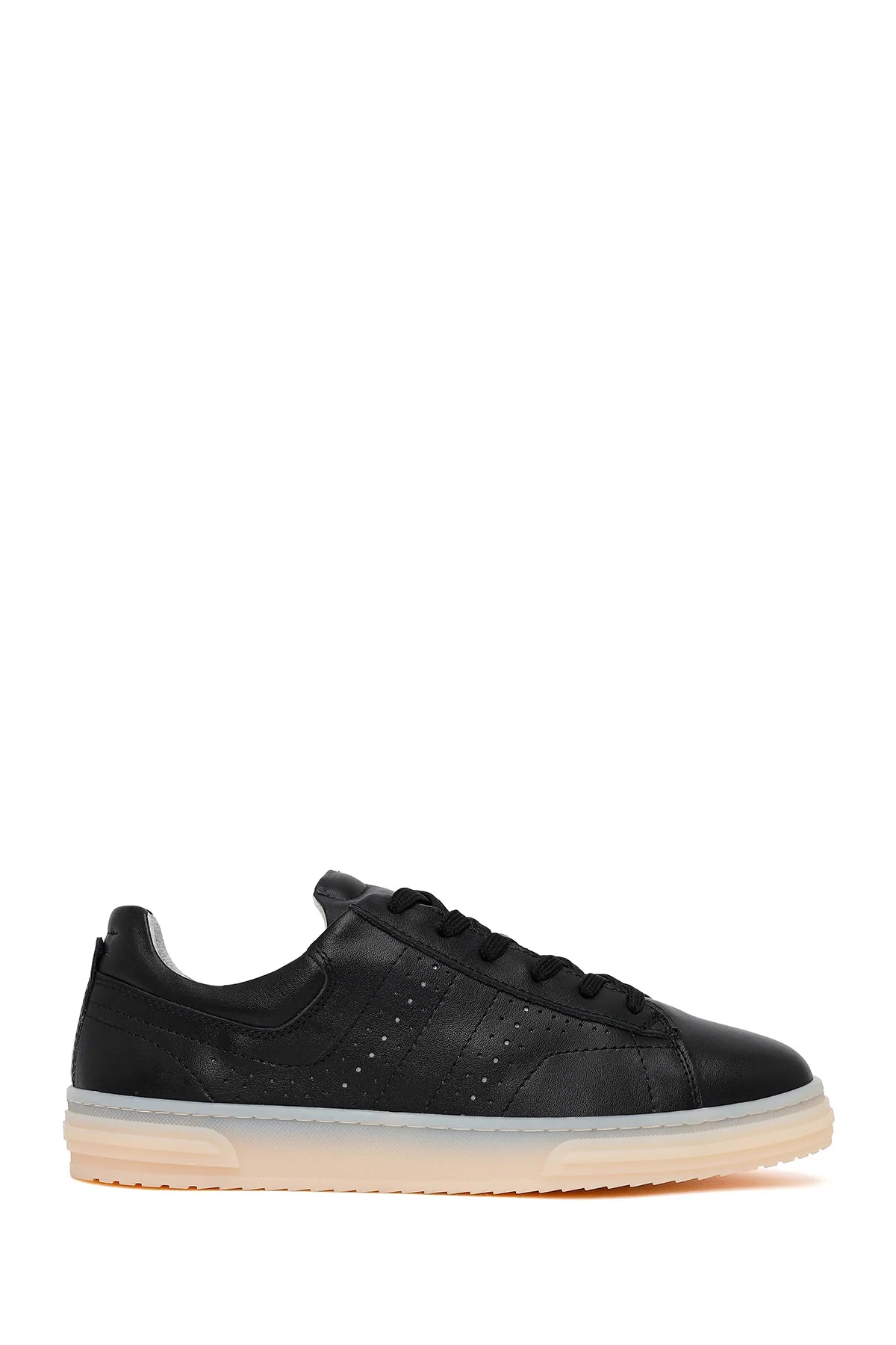 Kadın Siyah Bağcıklı Kalın Tabanlı Deri Sneaker