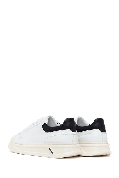Erkek Beyaz Bağcıklı Kalın Deri Sneaker