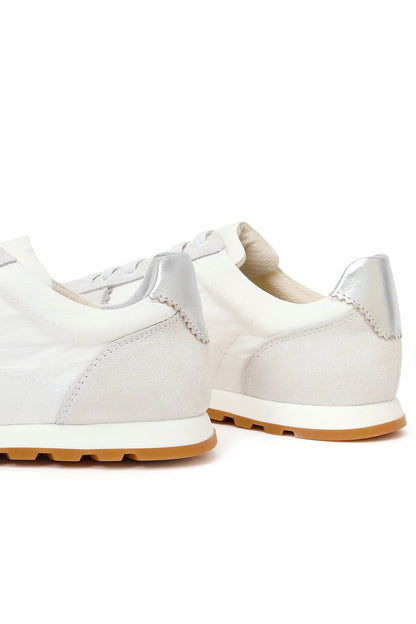 Kadın Beyaz Bağcıklı Deri Sneaker