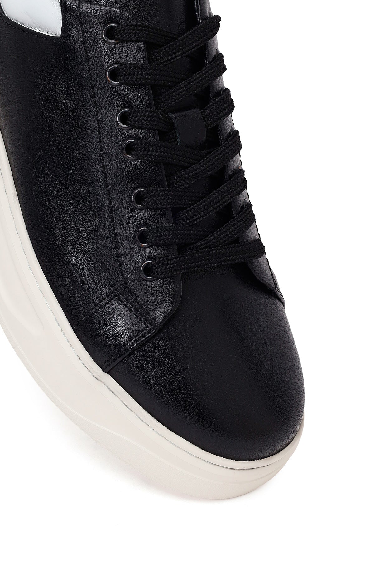 Erkek Siyah Bağcıklı Kalın Deri Sneaker