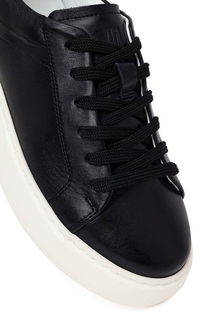 Erkek Siyah Bağcıklı Kalın Tabanlı Deri Sneaker