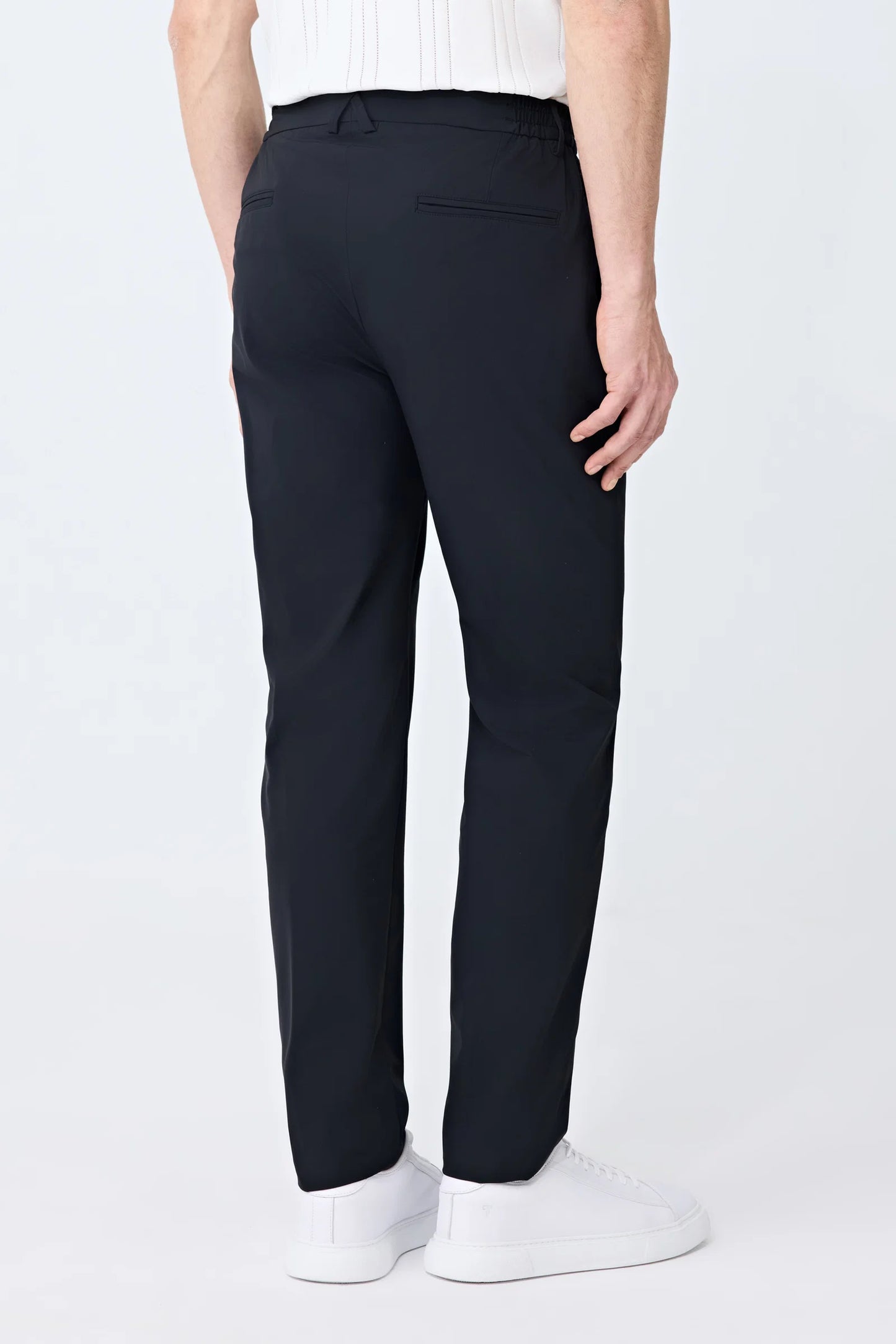 Tween Relaxed Fit (pilesiz) Siyah Düz Kumaş Pantolon