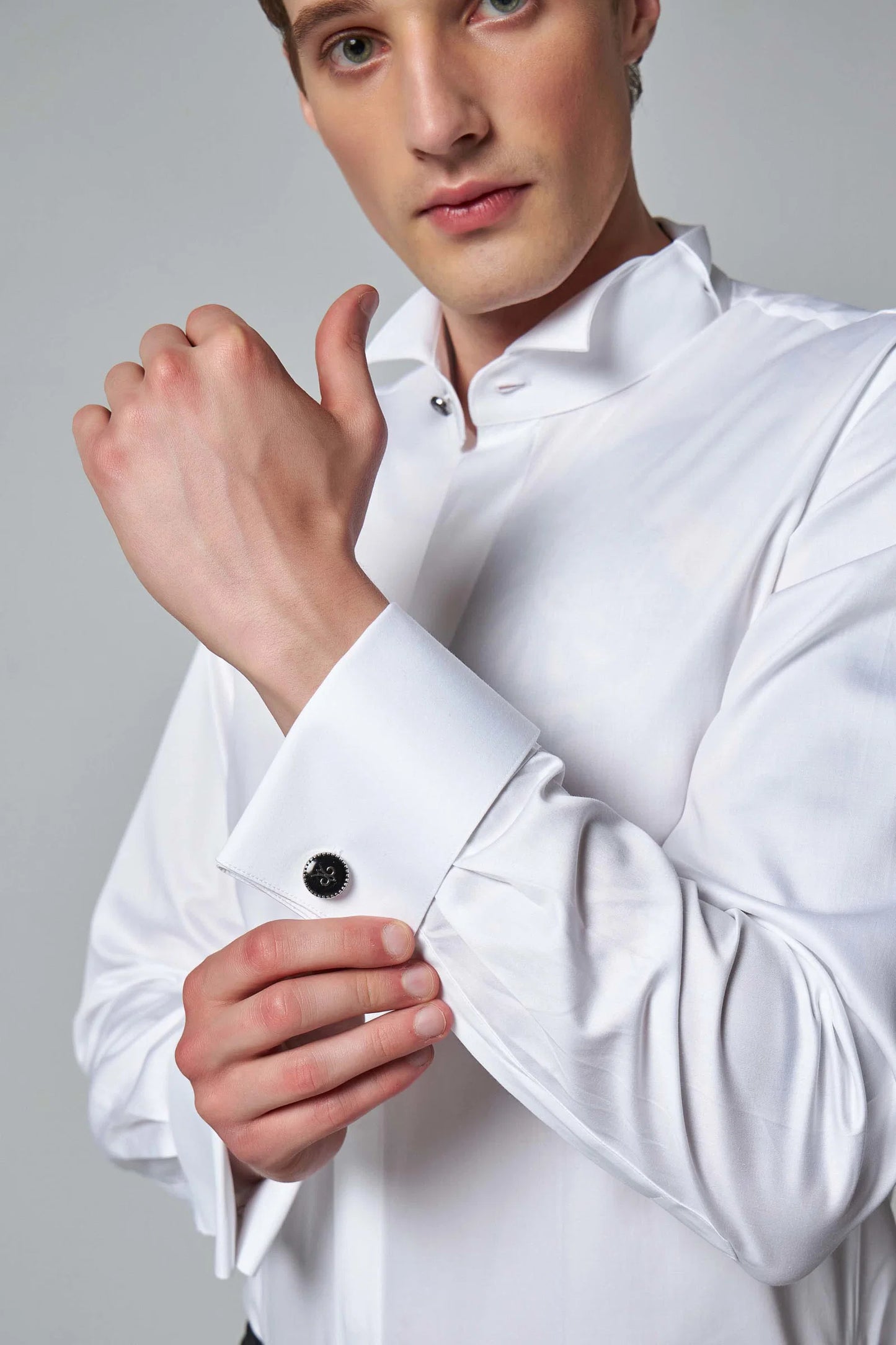 Damat Slim Fit Beyaz Düz Nano Care Smokin Gömlek